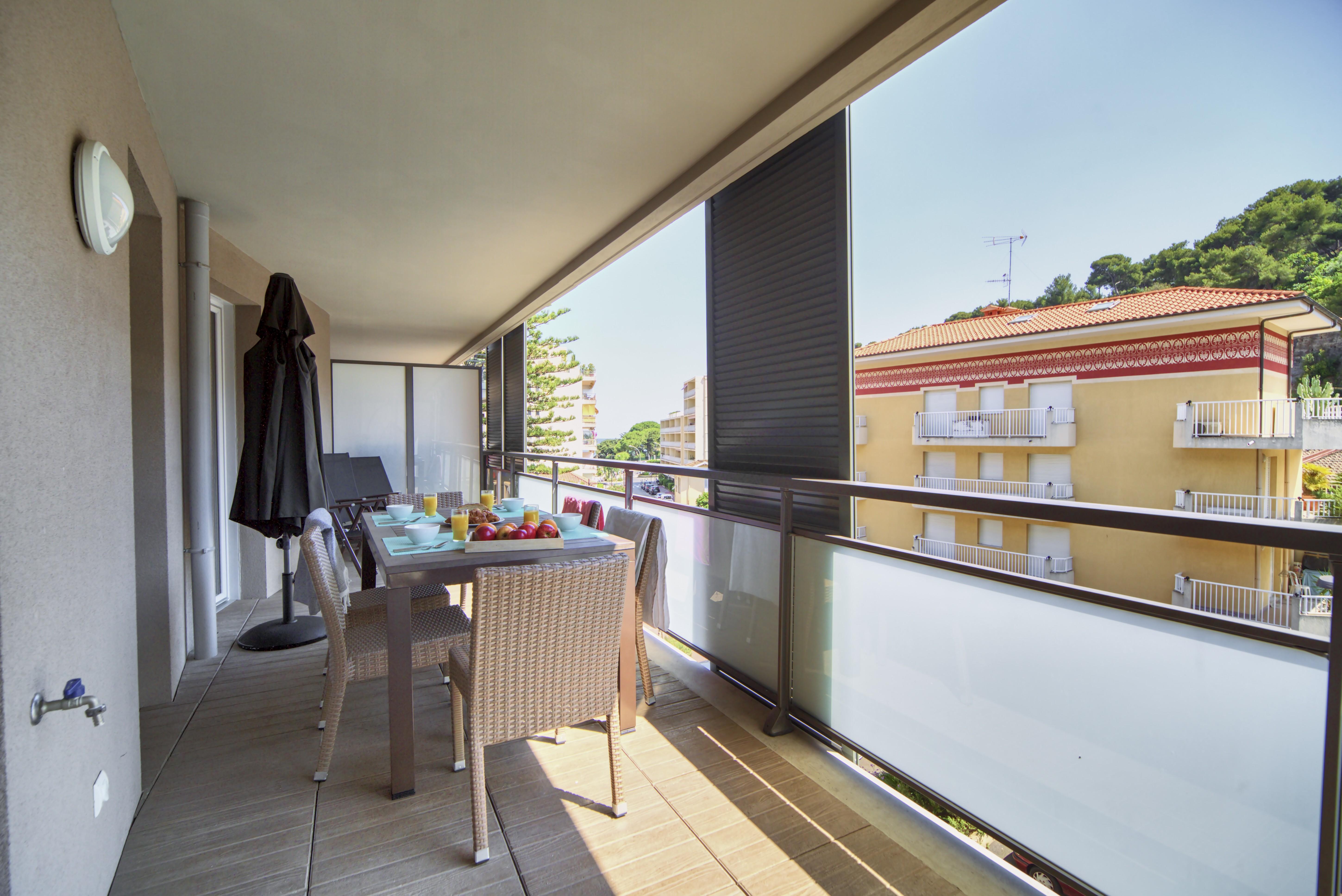 Residence Pierre & Vacances Premium Julia Augusta Roquebrune-Cap-Martin Dış mekan fotoğraf