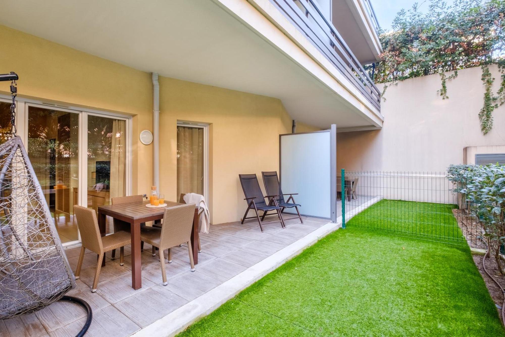 Residence Pierre & Vacances Premium Julia Augusta Roquebrune-Cap-Martin Dış mekan fotoğraf